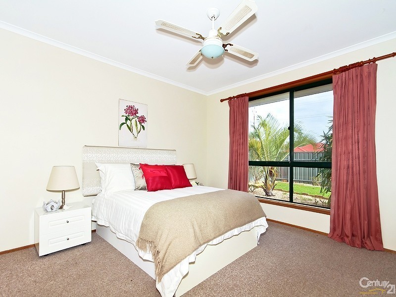 71 Rowley Road, Aldinga Beach SA 5173
