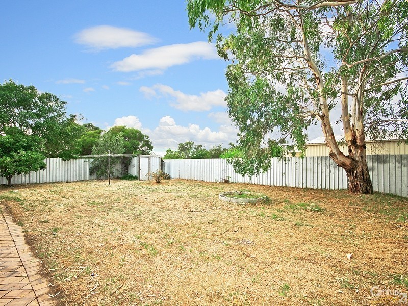 7 Greenlees Parade, Aldinga Beach SA 5173