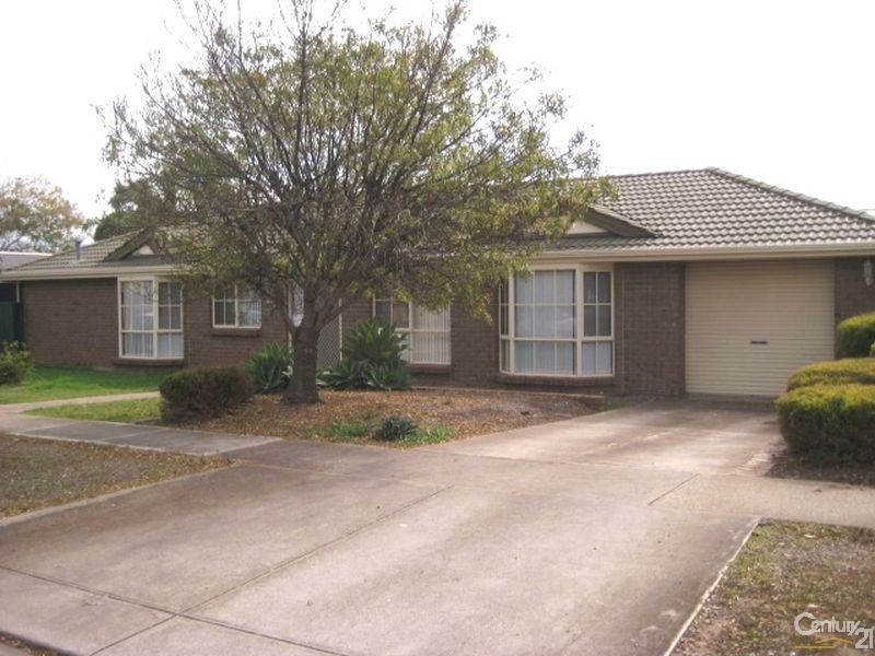 2 Spruce Avenue, Seaford SA 5169