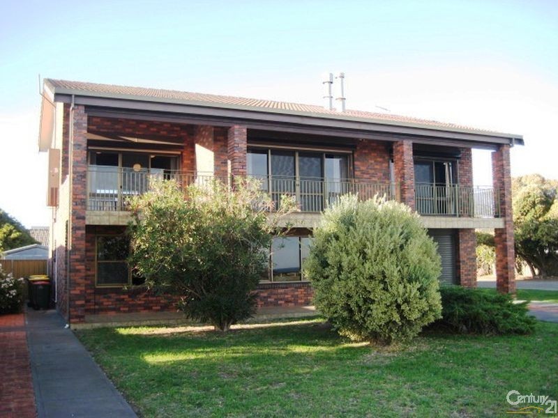 93 Esplanade, Aldinga Beach SA 5173