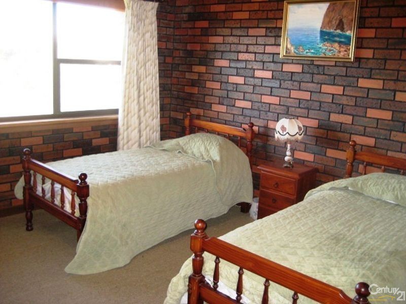 93 Esplanade, Aldinga Beach SA 5173
