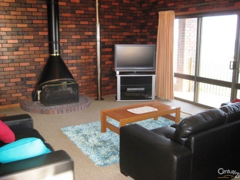 93 Esplanade, Aldinga Beach SA 5173