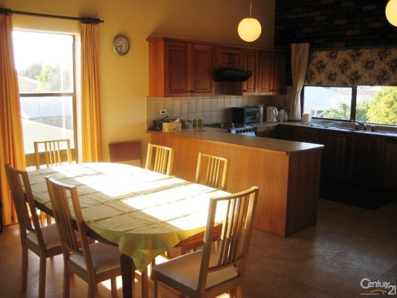 93 Esplanade, Aldinga Beach SA 5173