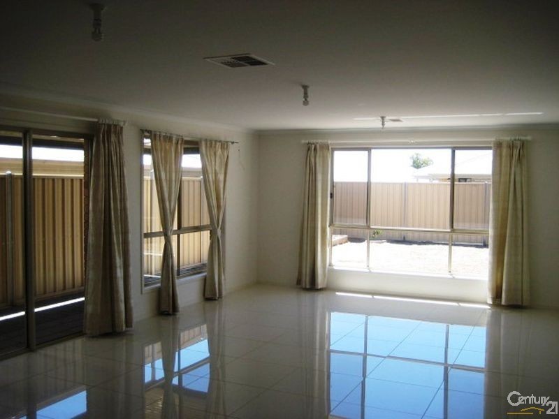 75 Dover Street, Aldinga Beach SA 5173