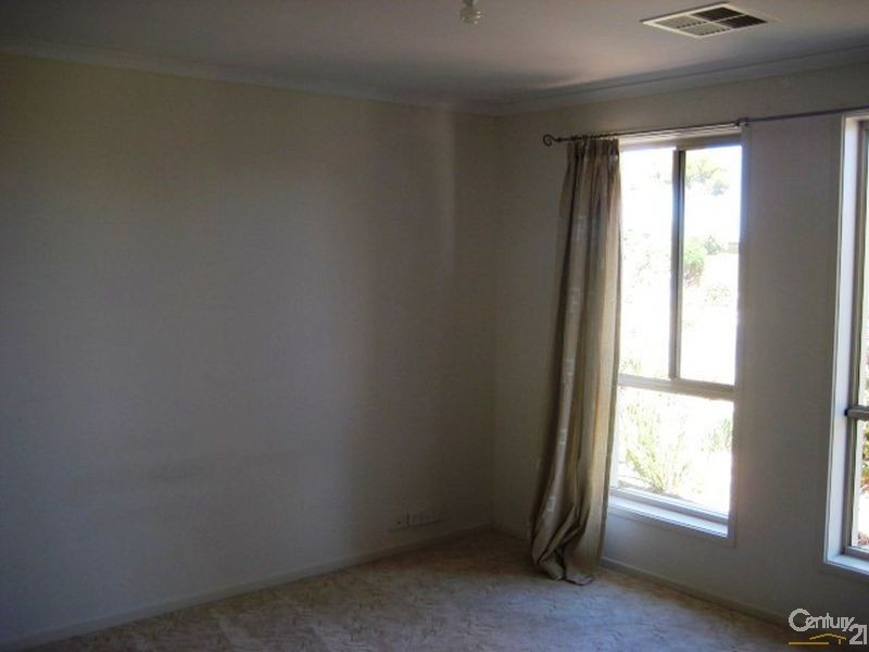 75 Dover Street, Aldinga Beach SA 5173