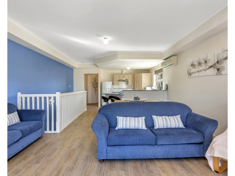 4 Seaborne Avenue, Port Willunga SA 5173