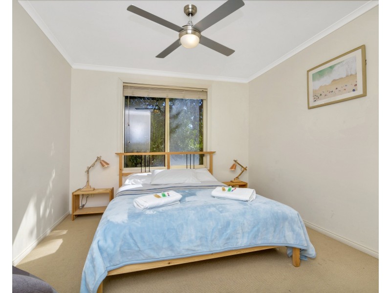 4 Seaborne Avenue, Port Willunga SA 5173