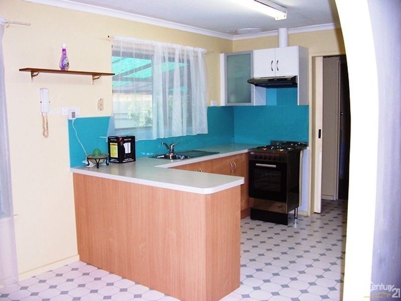 2 Atkinson Crescent, Aldinga Beach SA 5173