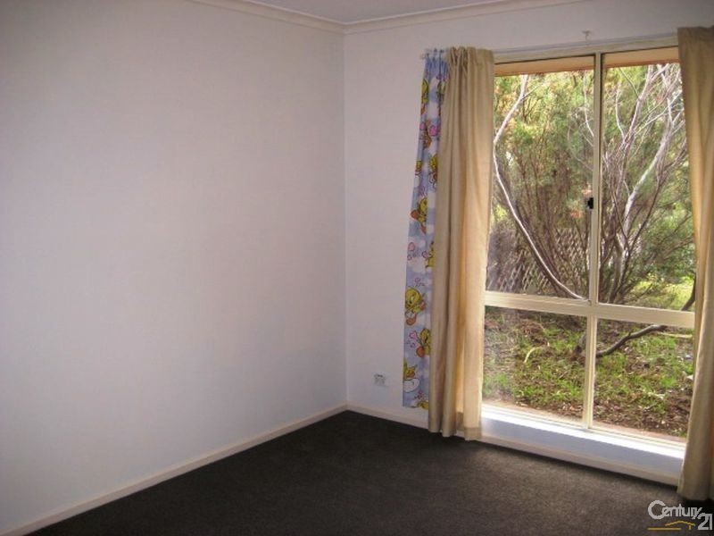 8 St Nicholas Avenue, Port Willunga SA 5173