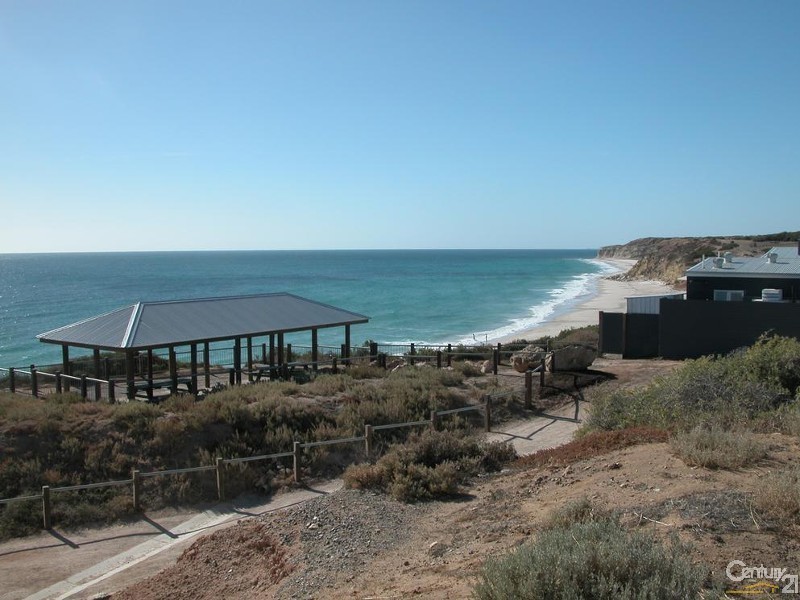 53 Port Road, Port Willunga SA 5173