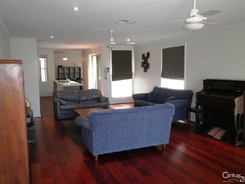 32a Albany Avenue, Port Noarlunga South SA 5167