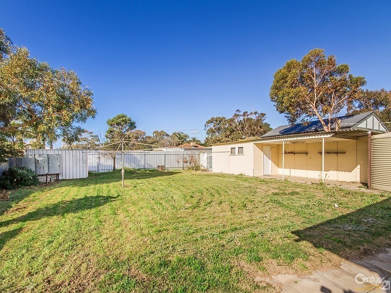 61 Whinnerah Avenue, Aldinga Beach SA 5173