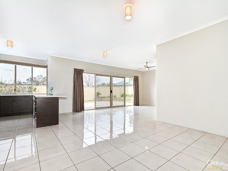 6 Nicholl Avenue, Aldinga Beach SA 5173