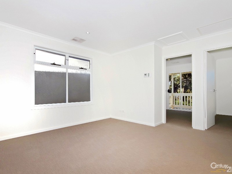 11 Hamilton Road, Aldinga Beach SA 5173