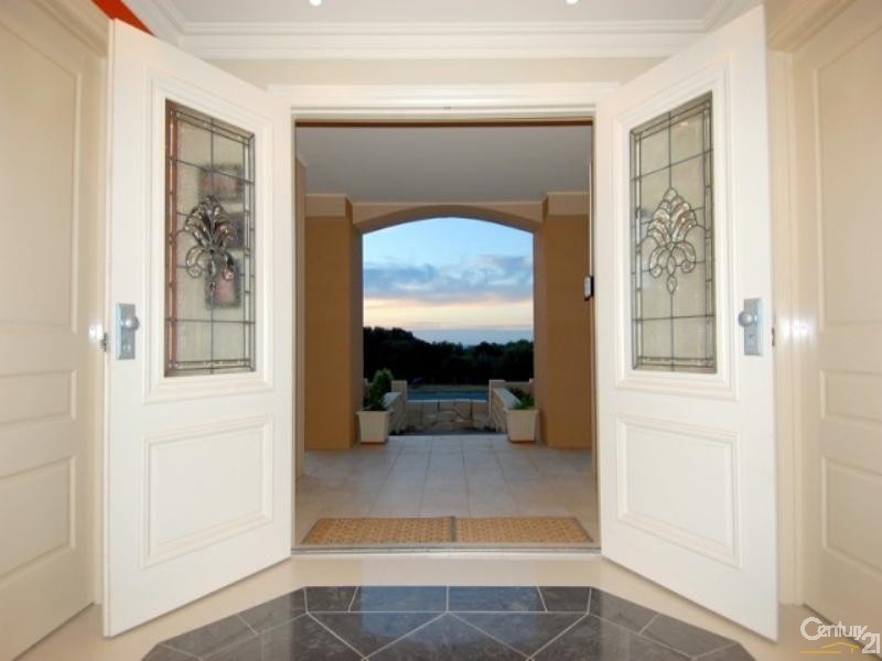 8 Riviera Road, Sellicks Beach SA 5174