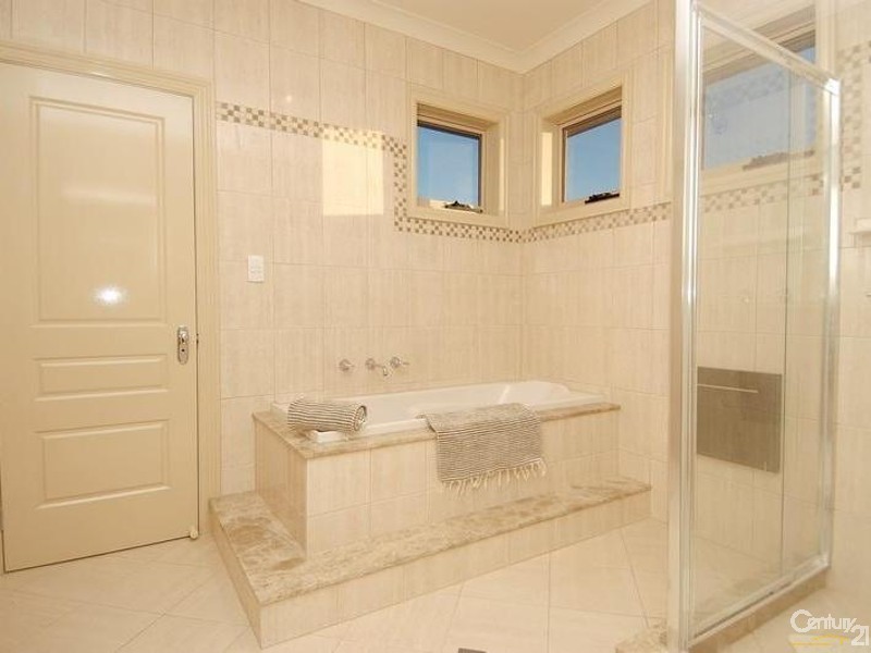 8 Riviera Road, Sellicks Beach SA 5174