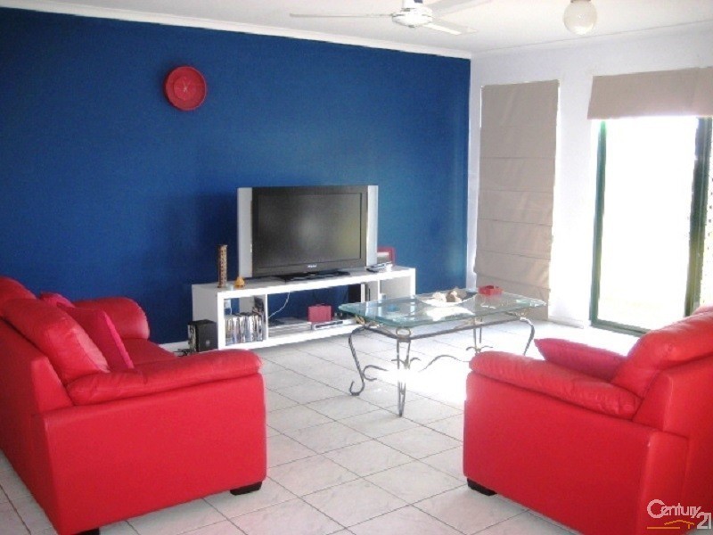 2/1-5 Englewood Close, Seaford Rise SA 5169