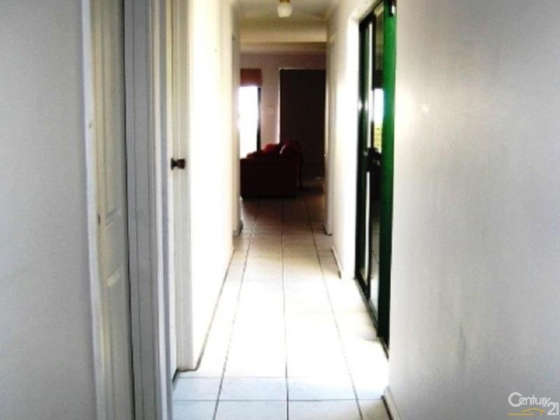 2/1-5 Englewood Close, Seaford Rise SA 5169