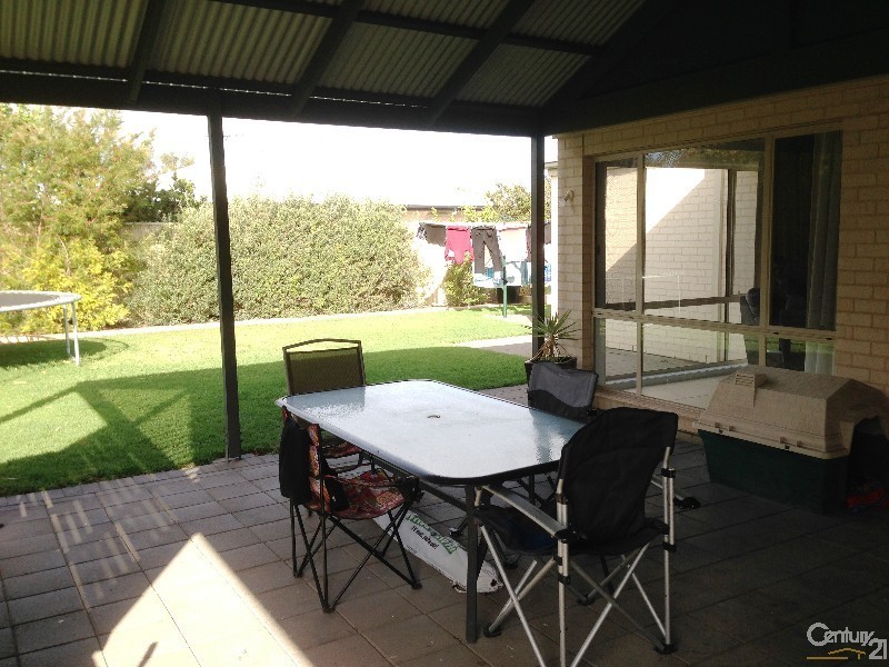4 Kipsy Street, Aldinga Beach SA 5173
