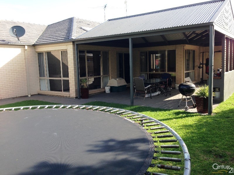 4 Kipsy Street, Aldinga Beach SA 5173