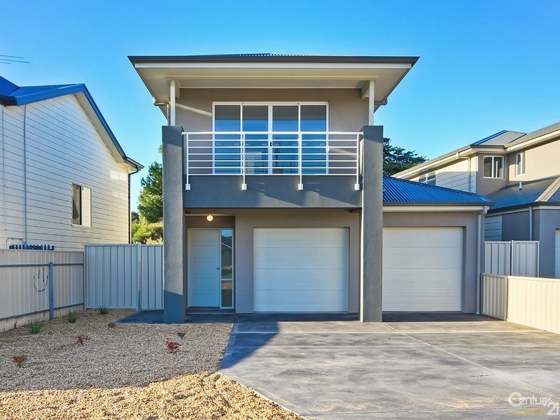 11 Hamilton Road, Aldinga Beach SA 5173