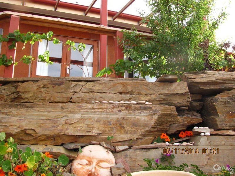 2 Hakea Walk, Aldinga SA 5173