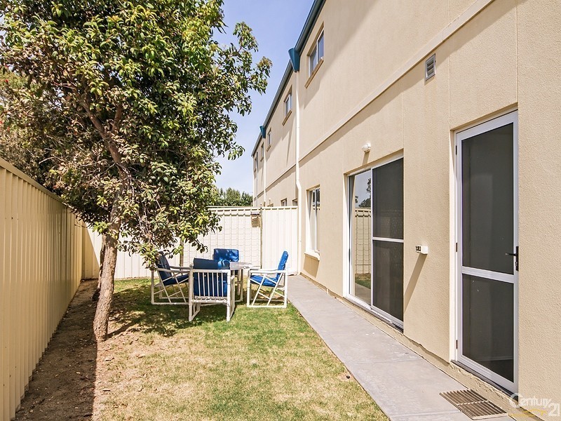 1/65 Esplanade, Aldinga Beach SA 5173