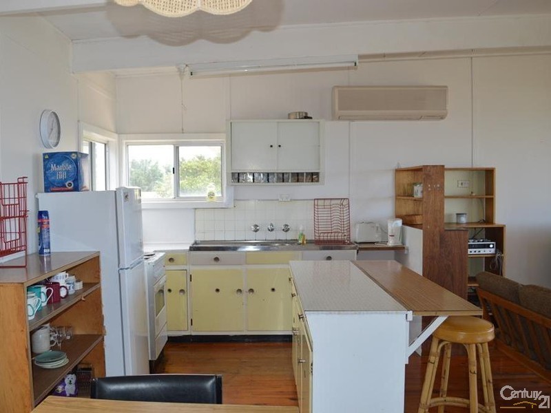 302 Esplanade, Aldinga Beach SA 5173