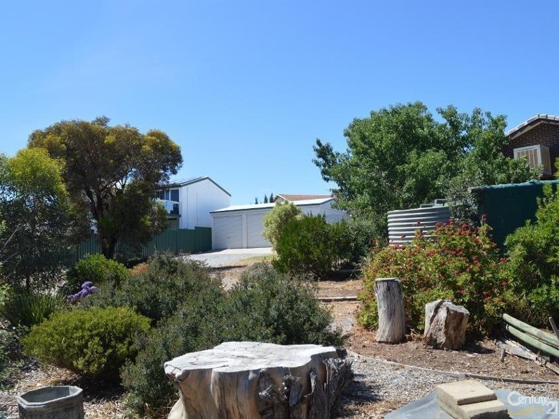 11 Tangier Boulevard, Sellicks Beach SA 5174