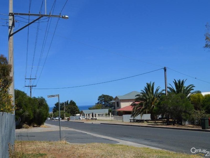 11 Tangier Boulevard, Sellicks Beach SA 5174