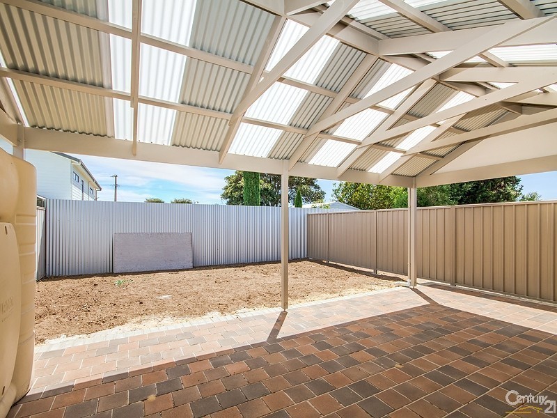 9 Blacker Road, Aldinga Beach SA 5173