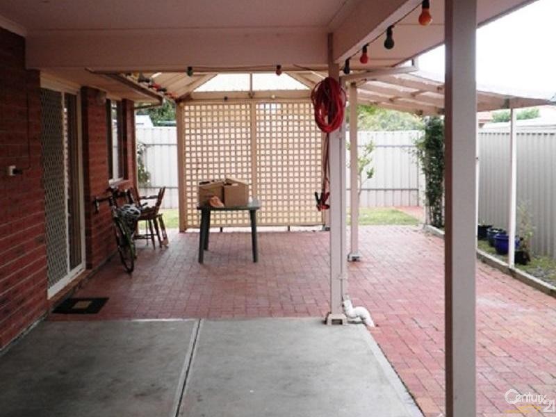 9 Aubrey Drive, Willunga SA 5172