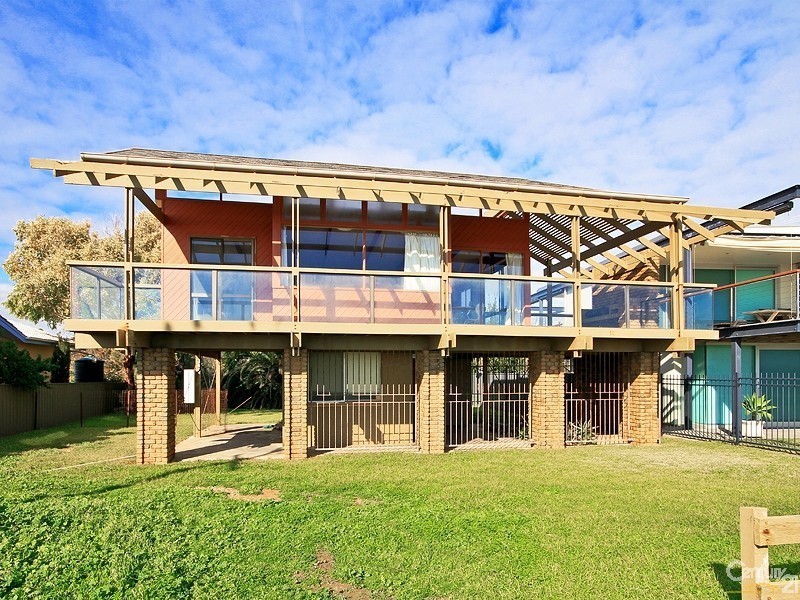 32 Esplanade, Port Willunga SA 5173