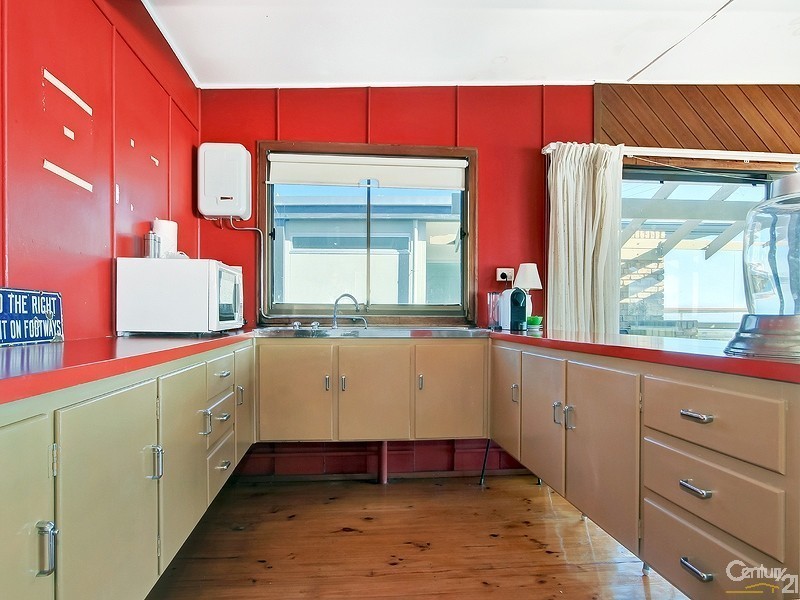 32 Esplanade, Port Willunga SA 5173