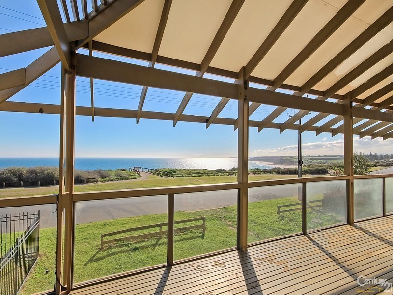 32 Esplanade, Port Willunga SA 5173