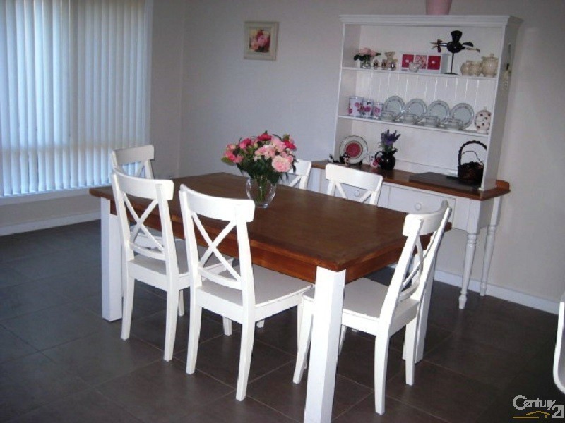 24 Grey Box Avenue, Noarlunga Centre SA 5168