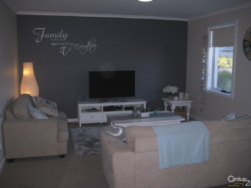 24 Grey Box Avenue, Noarlunga Centre SA 5168