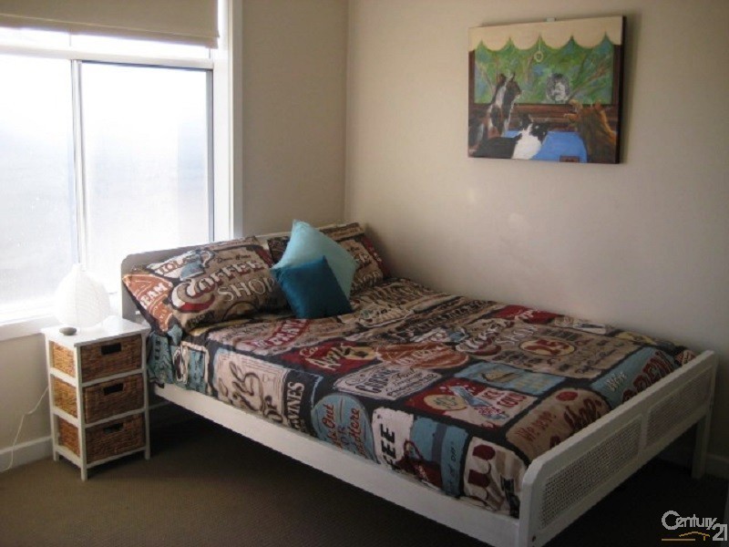 24 Grey Box Avenue, Noarlunga Centre SA 5168