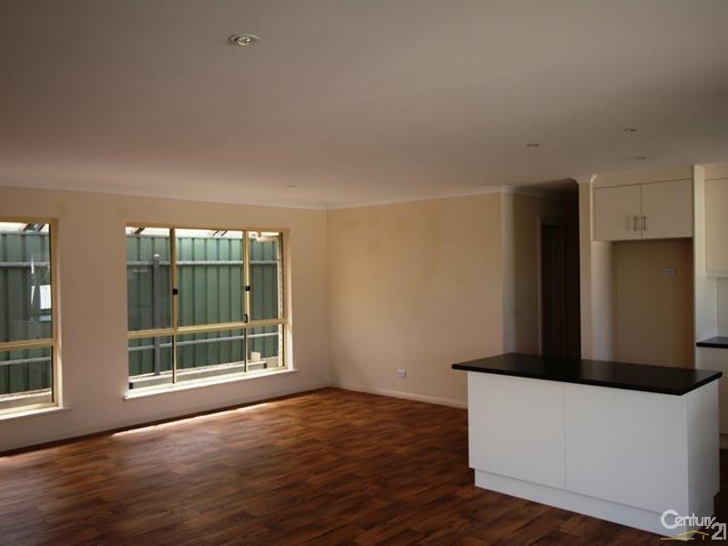 11A Thomas Street, Aldinga Beach SA 5173