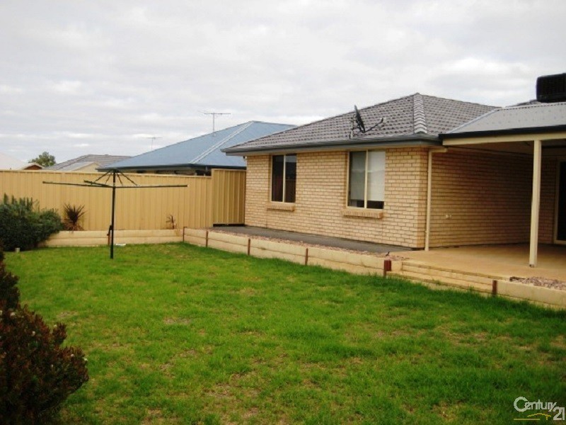 6 Halcyon Circuit, Aldinga Beach SA 5173