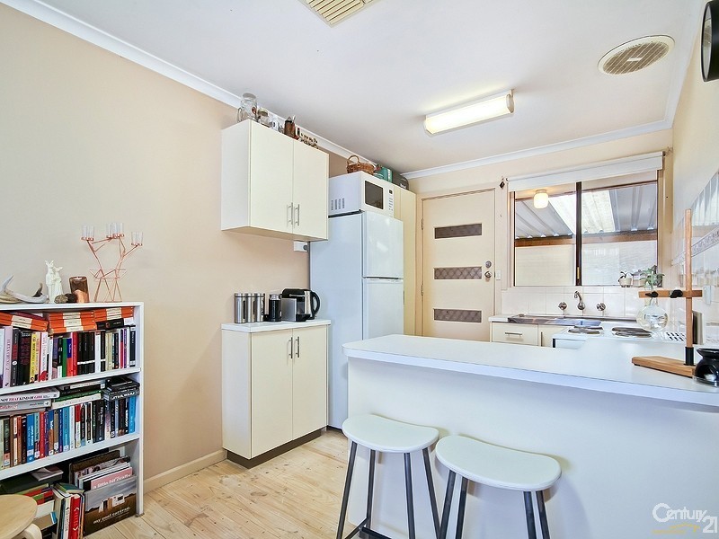 2/9 Quinliven Road, Port Willunga SA 5173