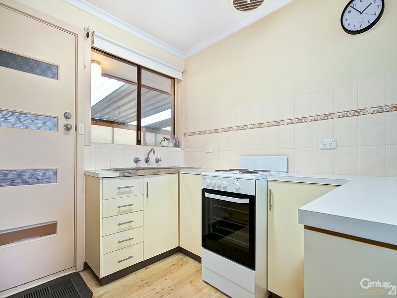 2/9 Quinliven Road, Port Willunga SA 5173