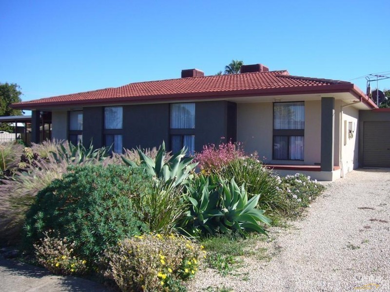 2/9 Quinliven Road, Port Willunga SA 5173