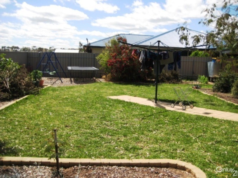 33 Lynton Terrace, Seaford SA 5169