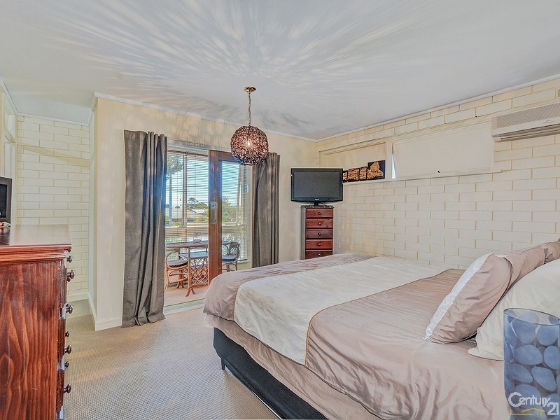 26 Aldinga Beach Road, Aldinga Beach SA 5173