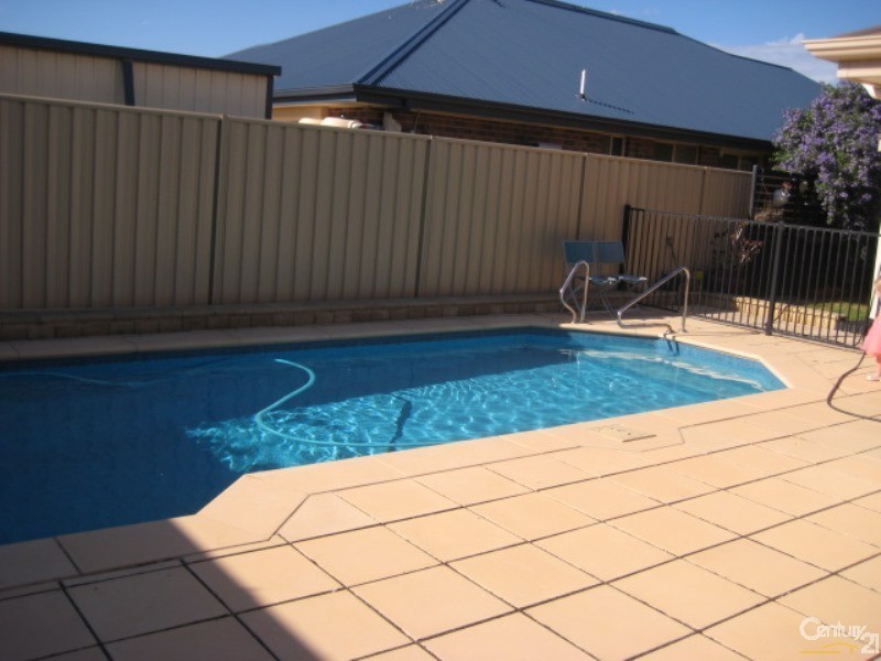 13 Sedge Street, Aldinga Beach SA 5173