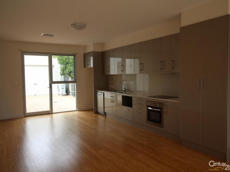 9 Falcon Street, Port Willunga SA 5173