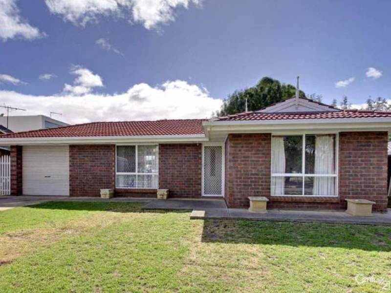 11 Caffrey Crescent, Port Willunga SA 5173