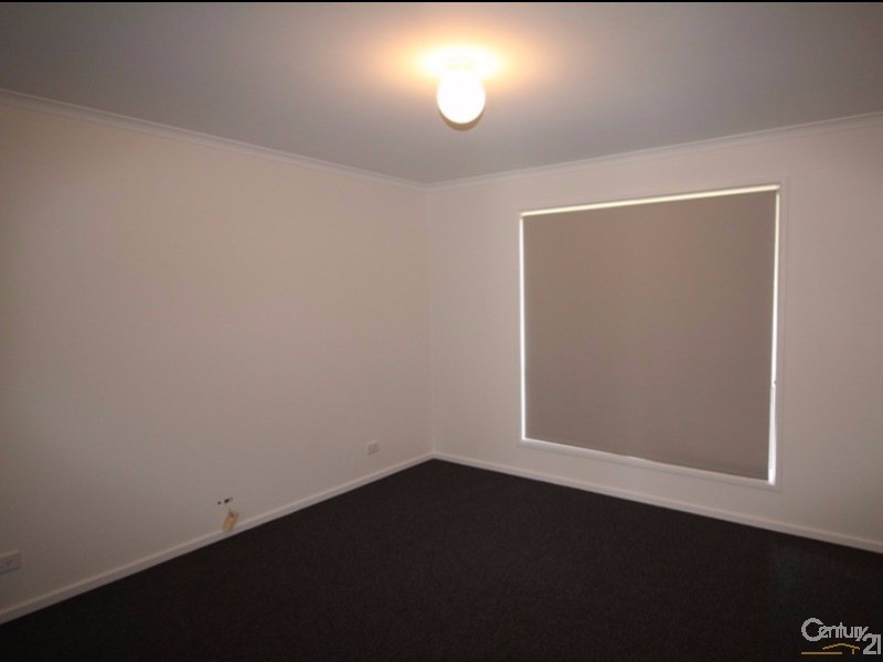 11 Caffrey Crescent, Port Willunga SA 5173