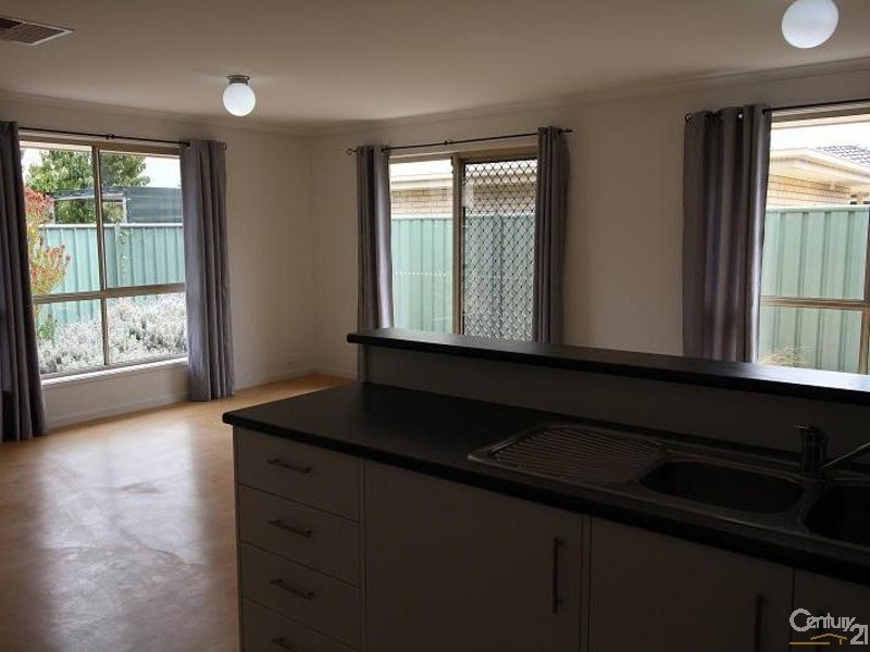3 Moss Court, Aldinga Beach SA 5173